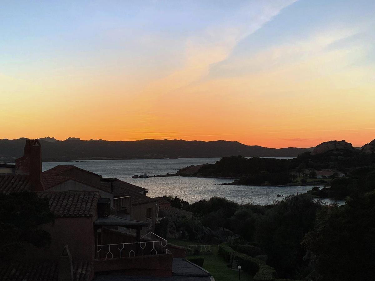 Godo Beach Hotel Baja Sardinia Εξωτερικό φωτογραφία