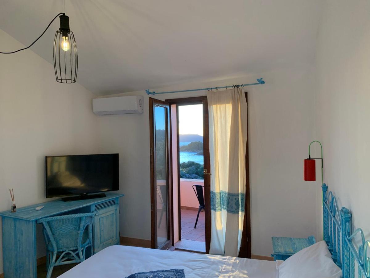 Godo Beach Hotel Baja Sardinia Εξωτερικό φωτογραφία