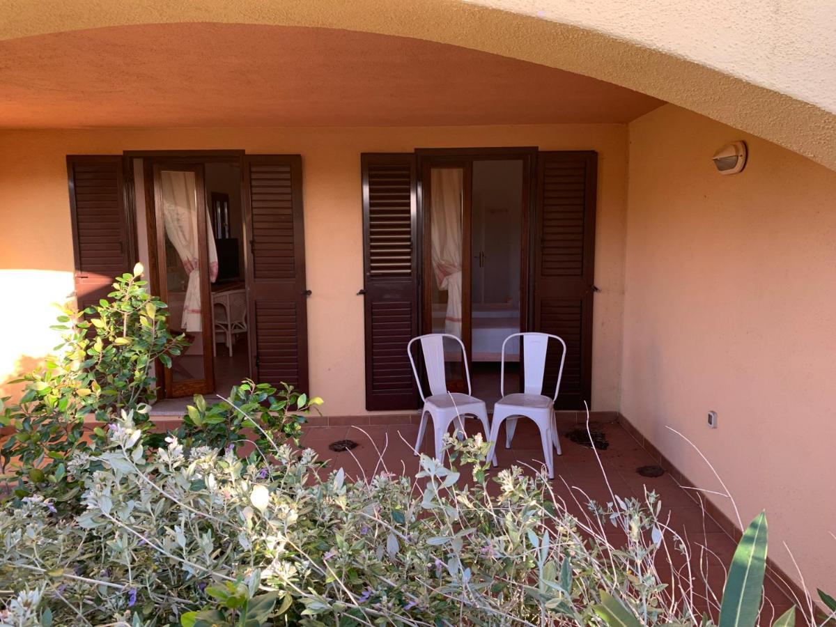 Godo Beach Hotel Baja Sardinia Εξωτερικό φωτογραφία